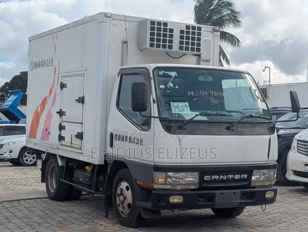 Mitsubishi Canter Fridge Truck (1998) - 1