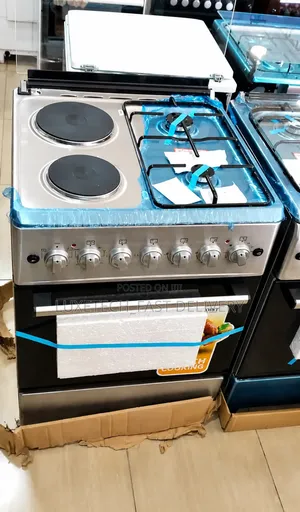 Westpoint 60x60cm Cooker: 2 Electric Plates, 2 Gas Burners, Electric Oven