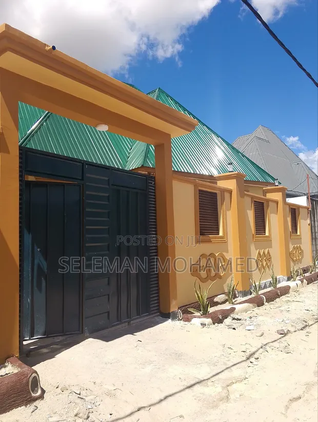 Furnished 3-Bedroom House for Sale in Biriani Real Estate, Chamazi - 1