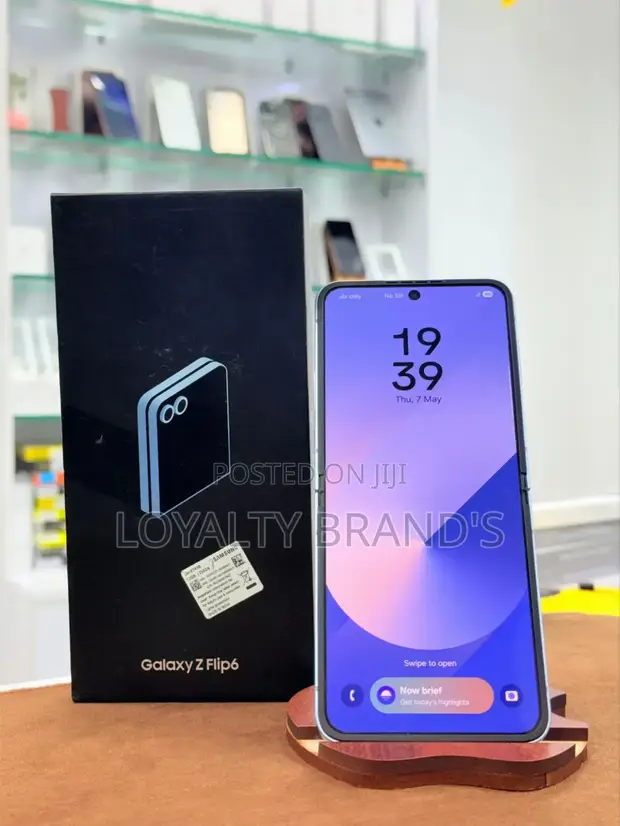 Samsung Galaxy Z Flip6 512GB Mpya - 1