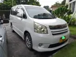 Toyota Noah 2009 Nyeupe - 2