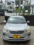 Toyota Vanguard 2009 Silver - 1
