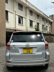 Toyota Vanguard 2009 Silver - 2