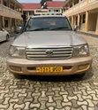 Toyota Land Cruiser VX 2010 Nyeupe - 4