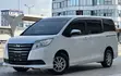 Toyota Noah 2016 White - 2