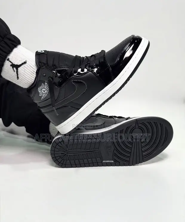 Air Jordan 1 Mid SE "Space Jam" Collection - 1