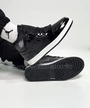 Air Jordan 1 Mid SE "Space Jam" Collection