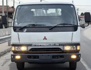 Mitsubishi Canter Longbase Truck - 1998