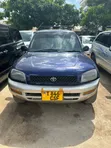 Toyota RAV4 1997 Blue - 3