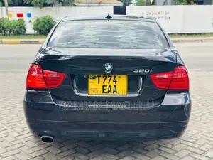 BMW 3 Series 2010 Black