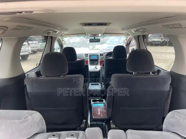 Toyota Alphard 2.4 Petrol AWD 2008 - 1