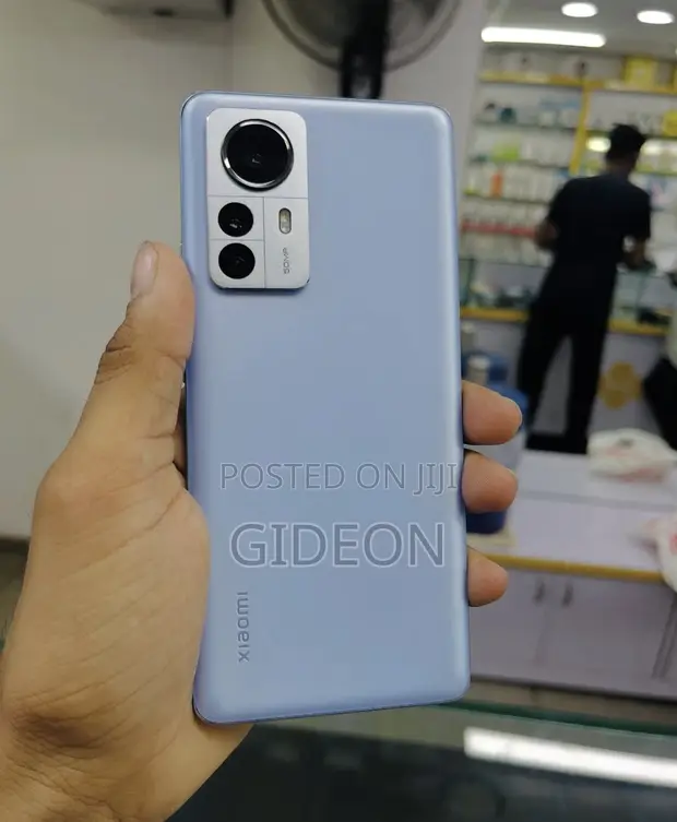 Xiaomi 12 Pro 256GB Blue - 1