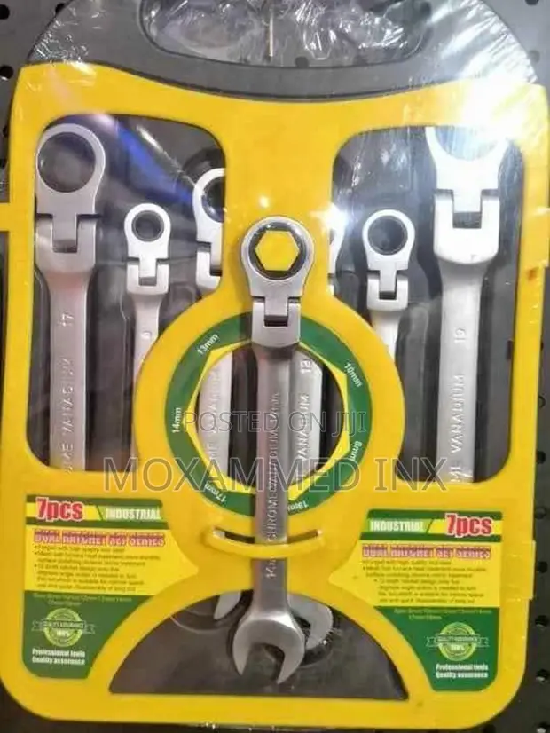 7-Piece Flex Head Ratcheting Wrench Set (6-19mm) - 1
