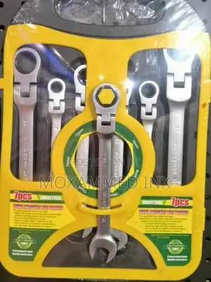 7-Piece Flex Head Ratcheting Wrench Set (6-19mm)