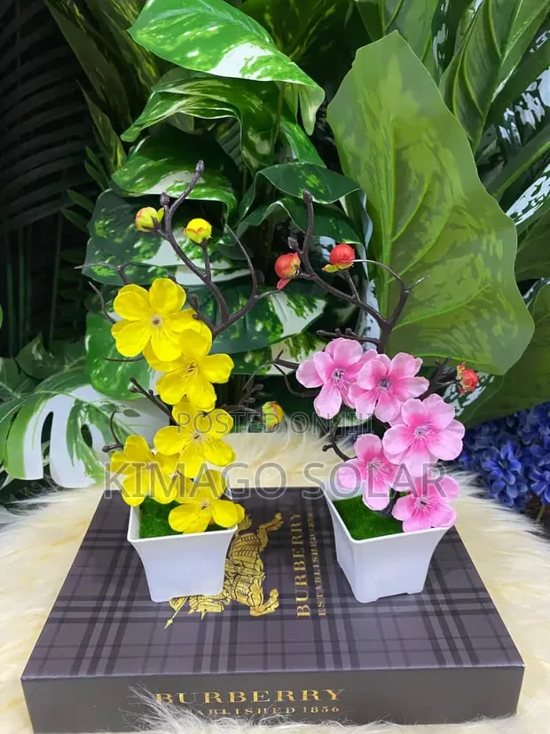 Deco Artificial Flowers - Beautiful & Modern - 1