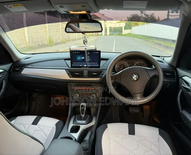 BMW X1 2018 White - 1