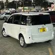 Toyota Sienta 2004 White - 1