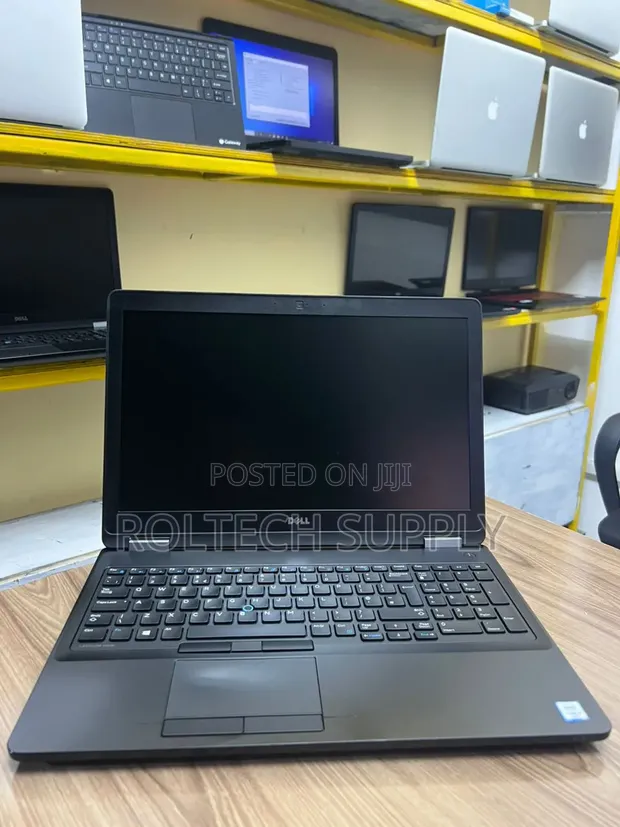 Dell Latitude 5580 Laptop: Intel Core i7, 8GB RAM, 500GB HDD+SSD - 1