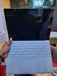 Microsoft Surface Laptop 2 - 16GB RAM, i7, 256GB SSD - 5