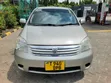 Toyota Raum 2005 Silver - 2