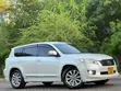 Toyota Vanguard 2012 White - 4