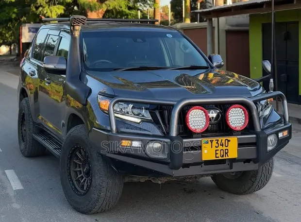 Toyota Land Cruiser Prado 2020 - 1