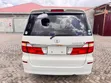 Toyota Alphard 2005 White - 4