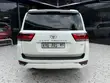 Toyota Land Cruiser LC300 ZX 2023 Pearl - 3