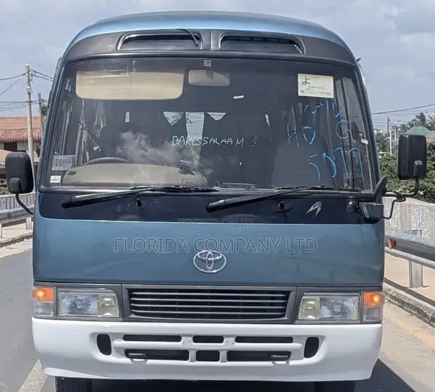 Toyota Coaster 1998 - 1
