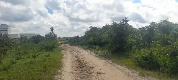 400 Acres Industrial Plot for Sale, Misugusugu - 1