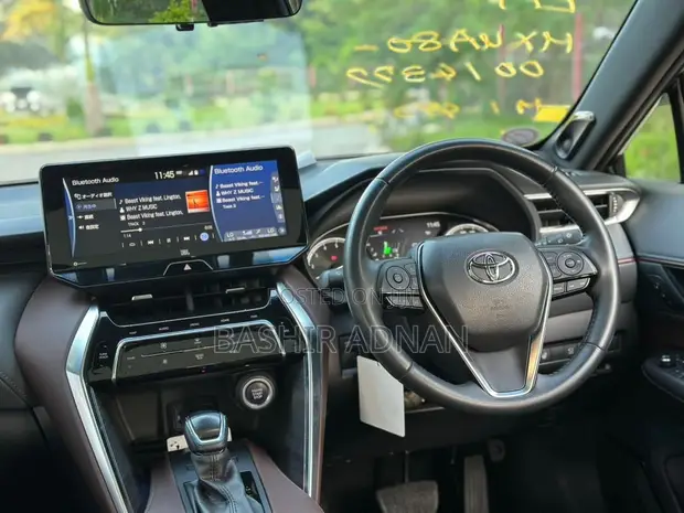 Toyota Harrier Hybrid Z 2020 Nyeusi - 1