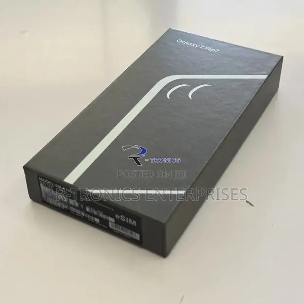 New Samsung Galaxy Z Flip7 256GB Black - 1