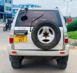 Toyota Land Cruiser Prado 2005 Nyeupe - 2
