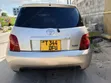 Toyota IST 2004 Gold - 2