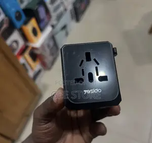 Yesido MC10 Universal Travel Adapter