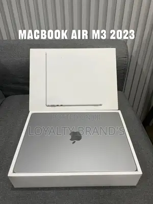 Apple MacBook Air 2024 M3 13-inch 8GB RAM 512GB SSD