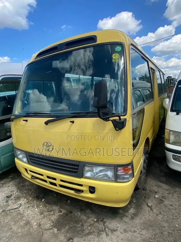 Toyota Coaster 2003 - Original Japanese Import - 1
