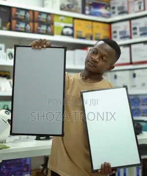 Epson Projector + Roller Screen