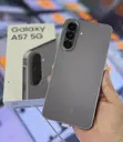 New Samsung Galaxy A57 128GB Gray - 3