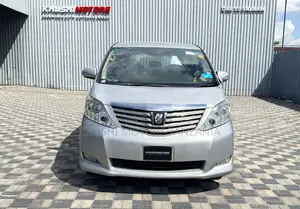 Toyota Alphard 2019 Silver