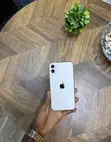 Apple iPhone 11 64GB White - 1