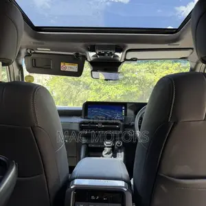 Toyota Land Cruiser Prado 2.8 VX 2024 White