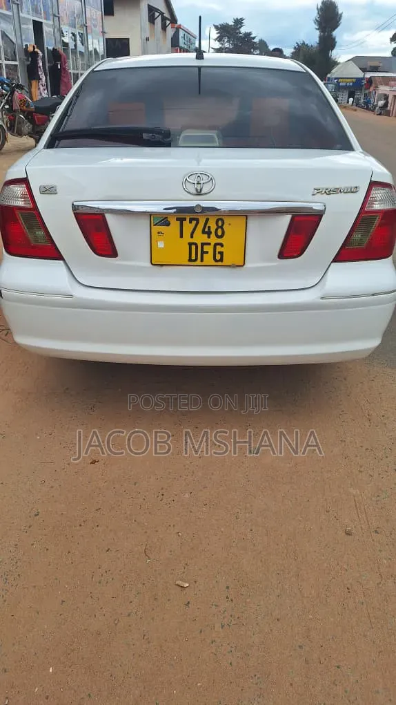 Toyota Premio 2003 White - 1