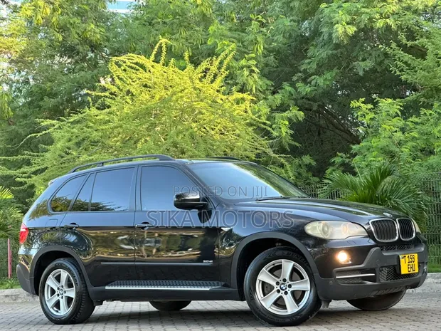 BMW X5 2009 Black - 1