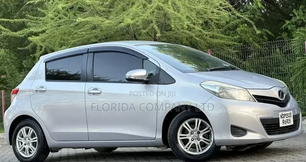 Mitsubishi RVR 2.0 2011 White - 1