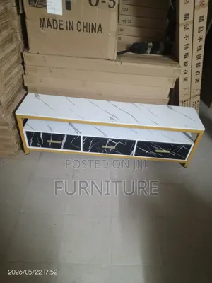 Skyline Furniture Rectangular Dining Table