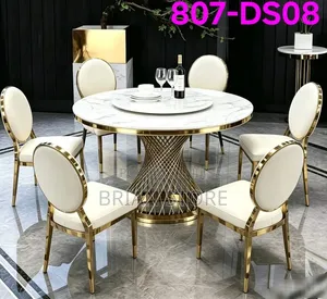 Luxurious Dining Set with 6 Banquet Chairs