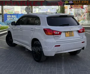 Mitsubishi RVR 2010