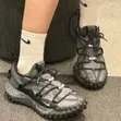 Elegant Nike Sneakers - Brand New - 1