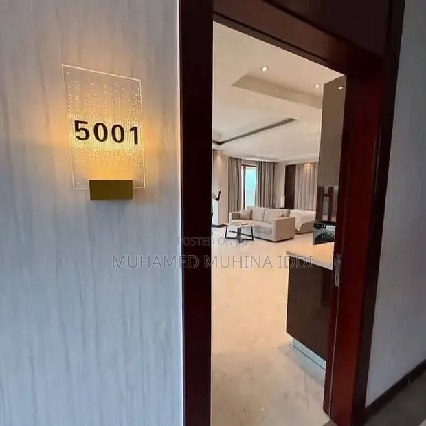 Studio Apartment Yenye Samani kwa Ajili ya Kupangisha Masaki - 1